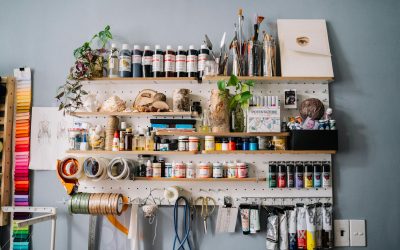 Organizar material de manualidades: trucos fáciles y económicos para tu espacio creativo